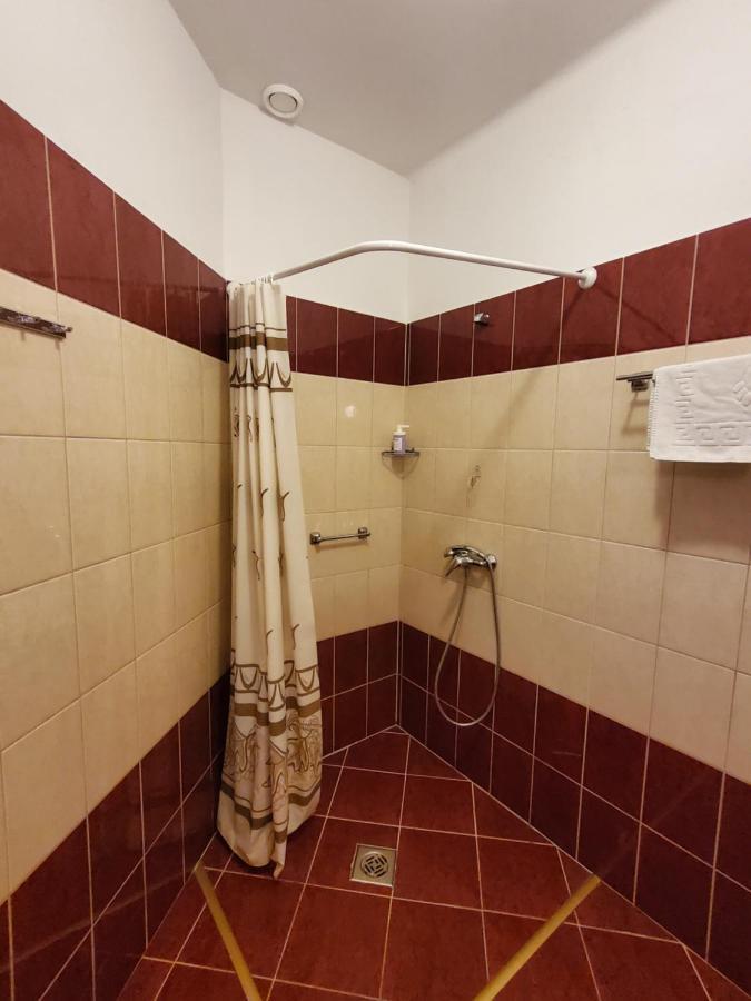 Liget Ueduelo Siofok Bed & Breakfast Dış mekan fotoğraf