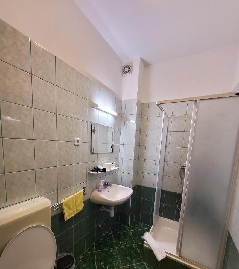 Liget Ueduelo Siofok Bed & Breakfast Dış mekan fotoğraf