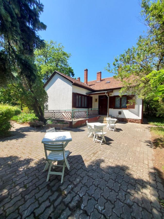 Liget Ueduelo Siofok Bed & Breakfast Dış mekan fotoğraf