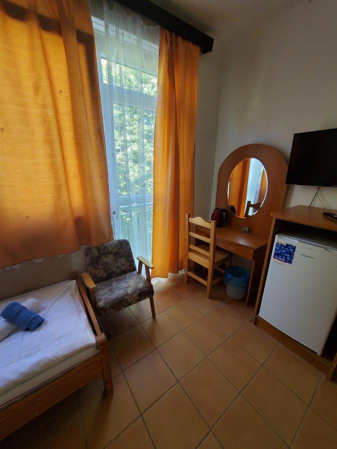 Liget Ueduelo Siofok Bed & Breakfast Dış mekan fotoğraf