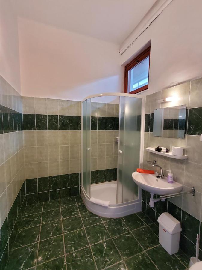 Liget Ueduelo Siofok Bed & Breakfast Dış mekan fotoğraf