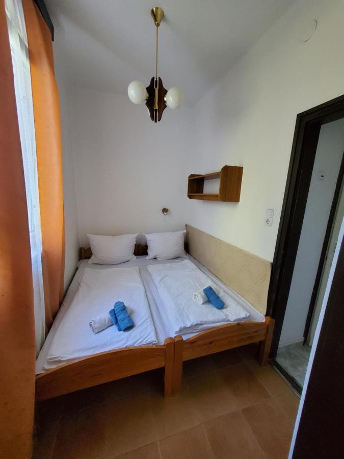 Liget Ueduelo Siofok Bed & Breakfast Dış mekan fotoğraf