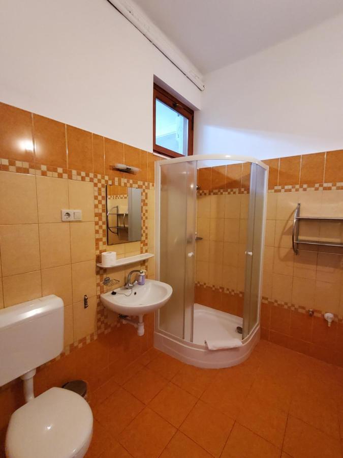 Liget Ueduelo Siofok Bed & Breakfast Dış mekan fotoğraf