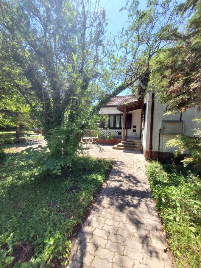 Liget Ueduelo Siofok Bed & Breakfast Dış mekan fotoğraf