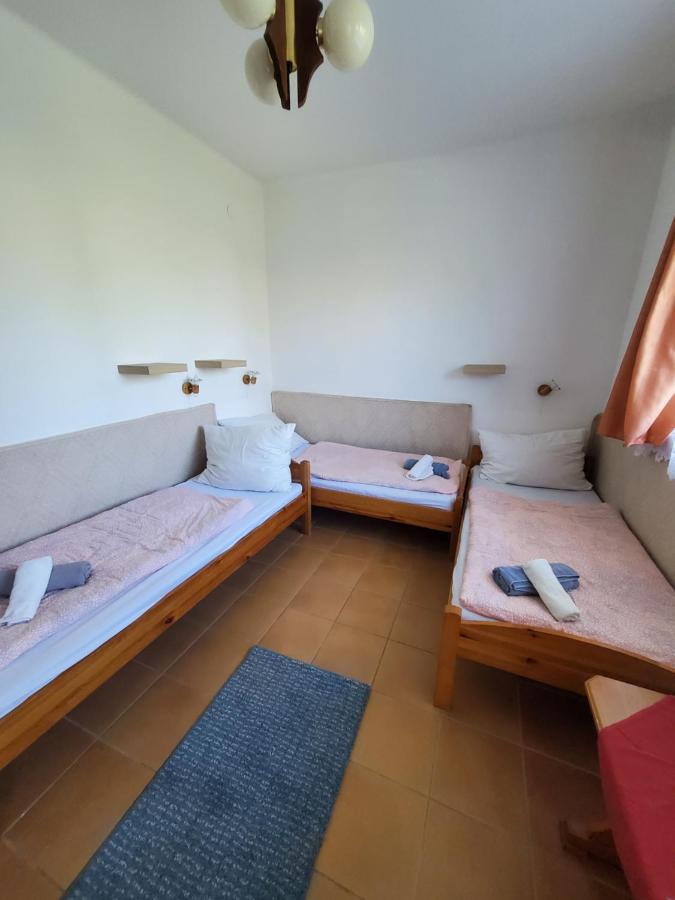 Liget Ueduelo Siofok Bed & Breakfast Dış mekan fotoğraf